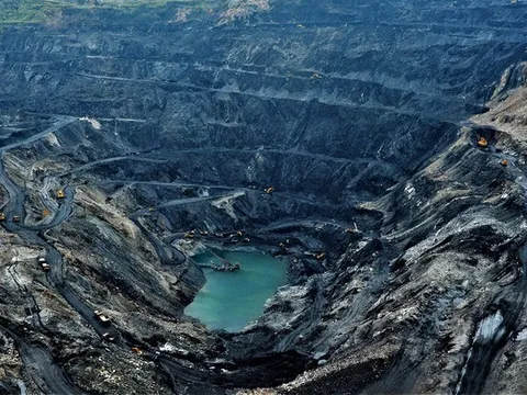 Tái cơ cấu, nhiều khoản chi phí của TKV lại "phình to"