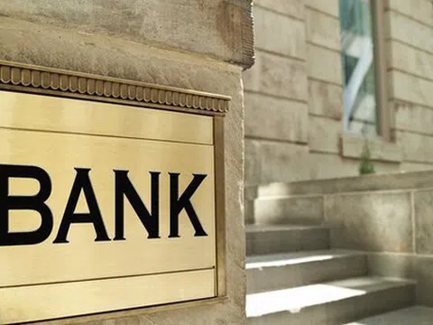 Một ngân hàng chuẩn bị thưởng cổ phiếu cho cổ đông với tỷ lệ 15%