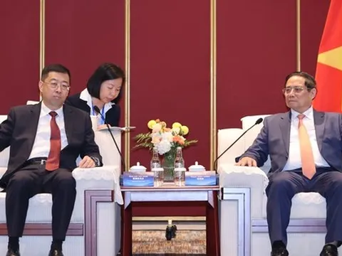 Thủ tướng đề nghị ngân hàng hàng đầu Trung Quốc tham gia trung tâm tài chính quốc tế tại Việt Nam