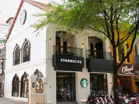 Từ việc Starbucks rời bỏ Hàn Thuyên và “thách thức” bằng vị trí mới đối diện, "hé lộ" giá mặt bằng tại cung đường sầm uất bậc nhất Sài Gòn