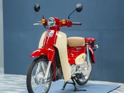 Honda Super Cub bản giới hạn được đưa về Việt Nam