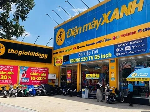 Dàn lãnh đạo Thế Giới Di Động sắp nhận hàng chục tỷ đồng cổ tức