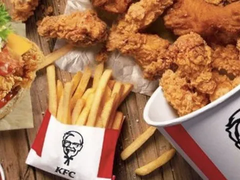 Bảng xếp hạng F&B Việt năm 2025: KFC vững "ngôi vương" 3 năm liên tiếp, Phúc Long và The Coffee House hụt hơi