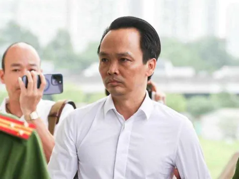 Ông Trịnh Văn Quyết được giảm 14 năm tù so với án sơ thẩm, tội thao túng chứng khoán chỉ bị phạt tiền