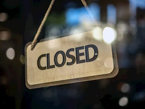 Loạt thương hiệu Việt đình đám liên tiếp đóng cửa: Thừa nhận "kiệt sức" với áp lực của thị trường