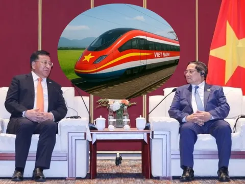 Thủ tướng gặp lãnh đạo doanh nghiệp xây cầu dây văng trụ thấp dài nhất châu Phi: Tín hiệu cho cuộc cách mạng hạ tầng?