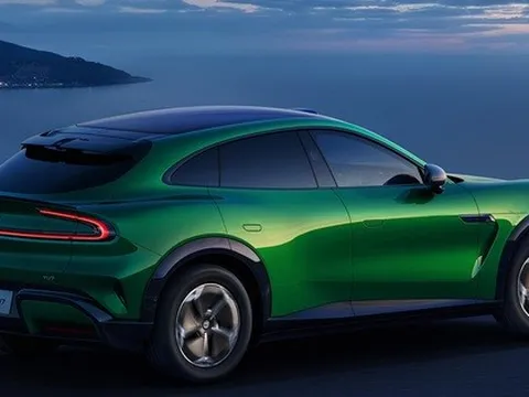 Sau 18 giờ mở bán, xe điện mới của Xiaomi cháy hàng đến hết năm 2027