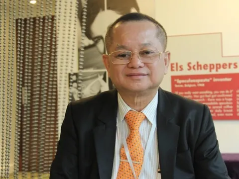 “Vua tôm” Minh Phú bước vào cuộc giải cứu chính mình