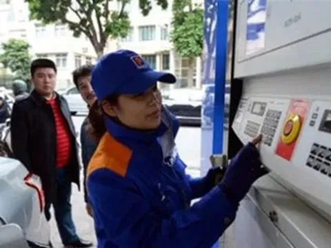 Doanh nghiệp xăng dầu lại kêu trời