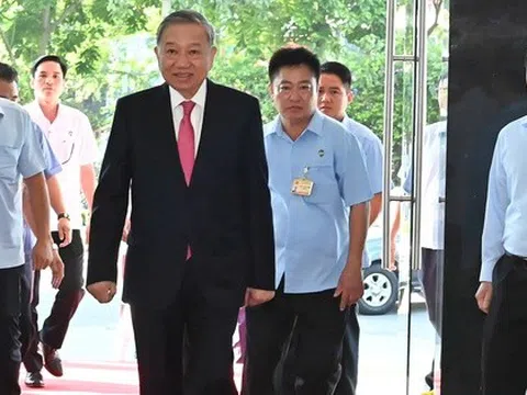 CẬP NHẬT LIÊN TỤC: Công bố nghị quyết, quyết định sáp nhập đơn vị hành chính, chỉ định nhân sự trên cả nước