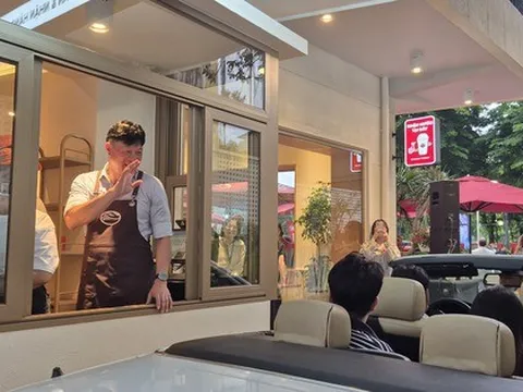 Nhà sáng lập Highlands Coffee thừa nhận Drive-thru “không quá mới mẻ”