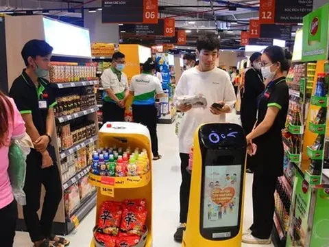 AI tiến sâu vào doanh nghiệp: 'Nhân viên siêu thị' robot