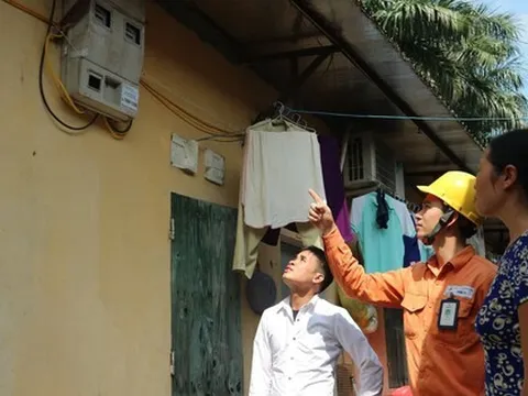 Hóa đơn tiền điện tháng 6 tăng cao, EVN yêu cầu rà soát