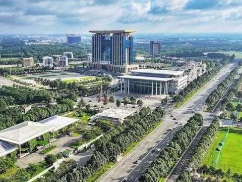 'Gã khổng lồ' nắm 4.700ha đất, vốn hóa 68.000 tỷ: Có gì khiến Chủ tịch Tp.HCM muốn 'nhân bản'?