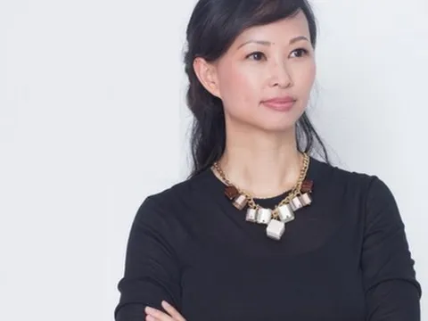 3 năm kể từ lần cuối ngồi ghế nóng Shark Tank Việt Nam, Shark Linh giờ ra sao: Mở công ty bán khóa học AI, lập kênh Youtube với nhiều nội dung 'chữa lành'