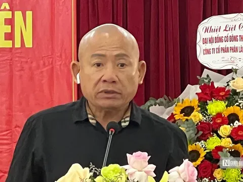 Ông Nguyễn Ngọc Thạch không hoàn tất giao dịch mua 400.000 cổ phiếu Phân lân Văn Điển