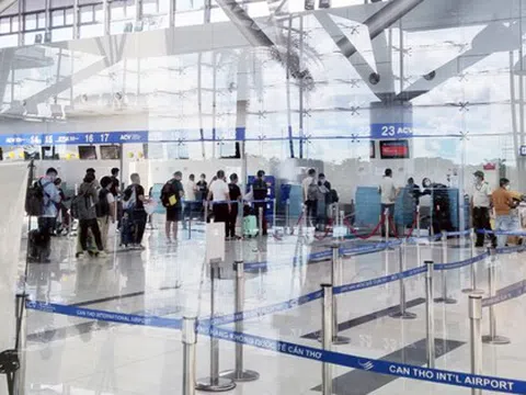 Từ 38 còn 10 đường bay: Sân bay quốc tế Cần Thơ đang "ngủ quên"?