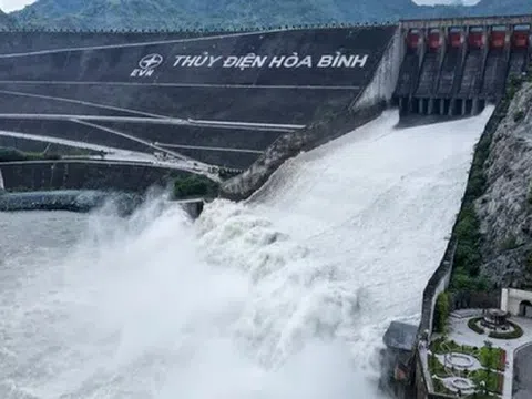 Thủy điện Hòa Bình sắp mở 1 cửa xả lũ, thông báo khẩn cho 6 tỉnh, thành phố