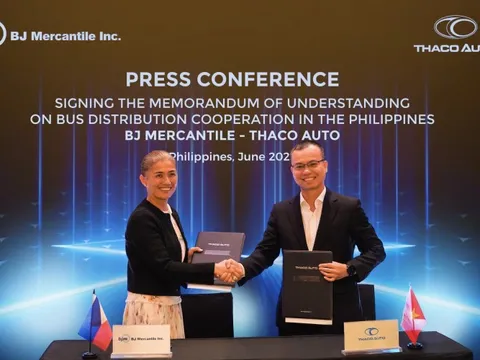 THACO AUTO hợp tác Tập đoàn BJ Mercantile phân phối xe bus THACO tại Philippines
