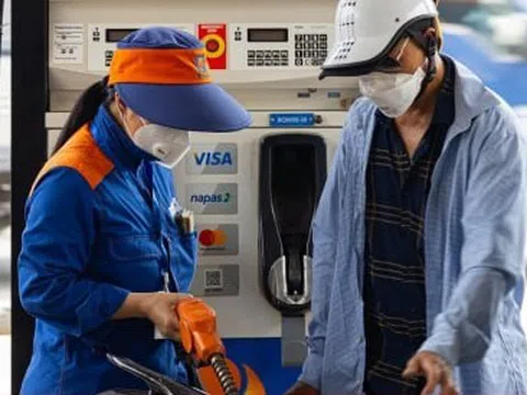Đề xuất tiếp tục giảm thuế bảo vệ môi trường với xăng dầu đến hết năm 2026