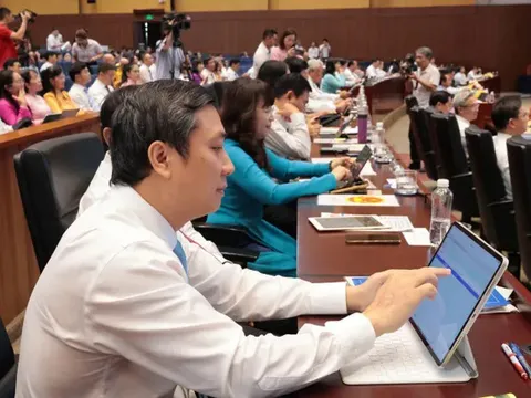 HĐND TP Hồ Chí Minh thông qua nhiều nghị quyết quan trọng