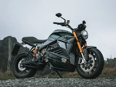 5 mẫu xe máy điện đi được xa nhất, sạc một lần đi cả tuần