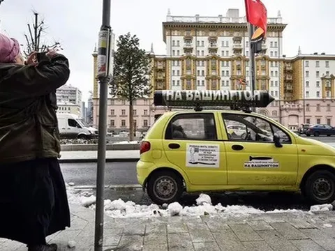 1 mặt hàng Made in China tràn vào ồ ạt khiến gã khổng lồ của Nga ế hàng ngay trên sân nhà