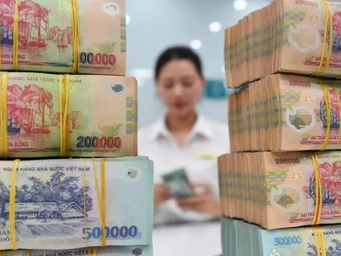 7 ngân hàng điều chỉnh lãi suất tiết kiệm trong tháng 7