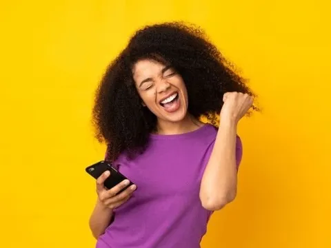 Cập nhật BCTC quý 2/2025 ngày 28/7: Hai doanh nghiệp BĐS báo lãi tăng hàng trăm %