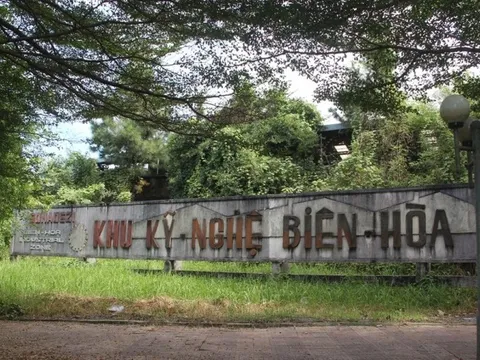 Tận thấy khu công nghiệp lâu đời nhất Việt Nam trước ngày 'khai tử'