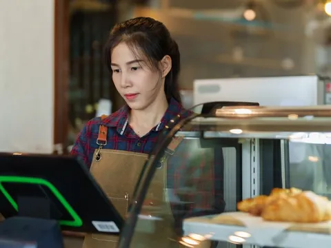 Chuyển mình để thích nghi: Tiểu thương trước áp lực mới, cần giải pháp mới