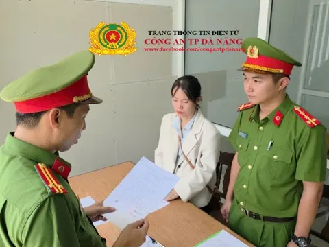 Bắt tạm giam nữ nhân viên ngân hàng Bùi Thị Vĩ