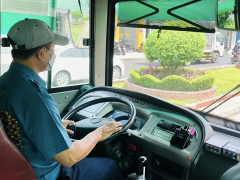 Đề xuất bỏ quy định tài xế chỉ được lái xe 10 giờ mỗi ngày, 48 giờ mỗi tuần