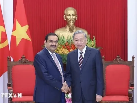 Tập đoàn Adani Ấn Độ muốn đầu tư 10 tỷ USD vào Việt Nam