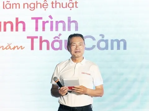 LG đánh dấu 3 thập kỷ đồng hành cùng người dùng Việt với triển lãm nghệ thuật “The Art-ffection”