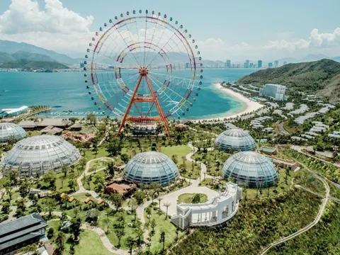 Quý II/2025 khởi sắc, Vinpearl tăng trưởng mạnh sau khi lên sàn