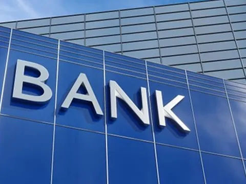 Ngân hàng Nhà nước nới room tín dụng: Ngân hàng nào hưởng lợi?