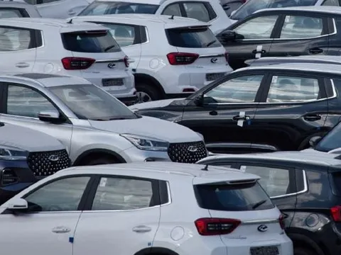 Chiêu trò 'bơm thổi' doanh số của các ông lớn ngành xe tại Trung Quốc: Toyota bị gọi tên