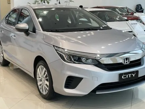 Honda City mạnh tay giảm giá 50 triệu đồng