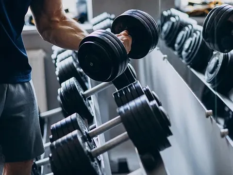 Hà Nội: Thanh niên 20 tuổi đột ngột ngất xỉu, ngừng tim khi đang tập gym