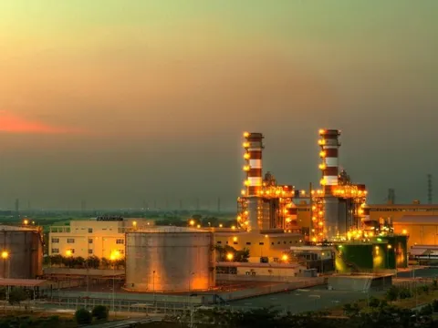 Giữa mùa cao điểm nắng nóng, "cỗ máy in tiền" bất ngờ báo lợi nhuận tăng đột biến 910%