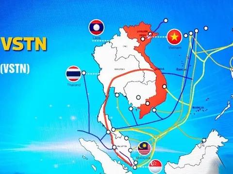 Bài toán 30 năm có lời giải: Việt Nam làm chủ tuyến cáp quang "xương sống" kết nối 5 nước, dài 3.900 km