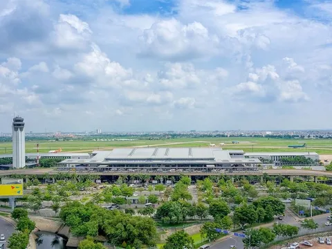 Lên phương án chuyển toàn bộ chuyến bay quốc tế tại Tân Sơn Nhất sang sân bay khác