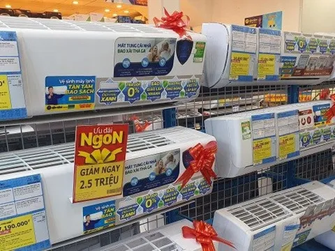 Điều hòa giảm giá 50%, loại tiết kiệm điện "sập sàn" khi nắng nóng gay gắt kỷ lục và giá điện phát ngốt