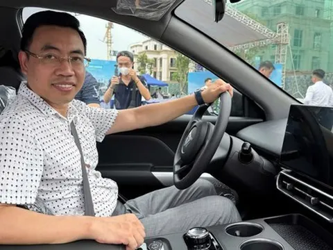 Đại gia Phú Thọ mua 10.000 xe điện VinFast Limo Green