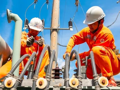 9 nhóm hàng, dịch vụ vừa tăng giá