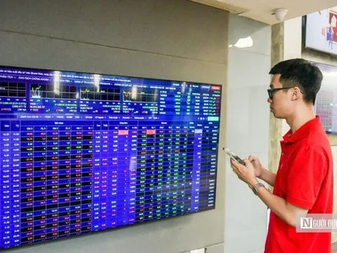 Chứng khoán thử lửa hạ tầng trong phiên thanh khoản cao kỷ lục