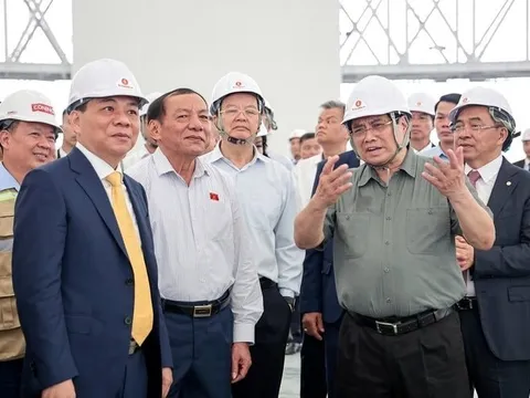 Gấp rút thi công tại công trình top 10 TG để tổ chức sự kiện được Thủ tướng ví như “ngày hội non sông”