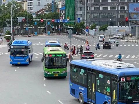 Hạn chế xe xăng, TPHCM bổ sung 72 tuyến xe buýt và 8.000 xe đạp công cộng