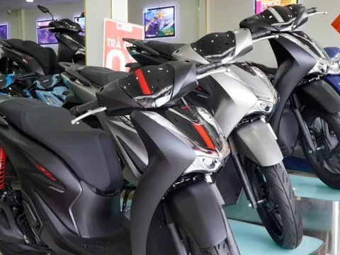 Bảng giá Honda SH mới nhất tháng 8/2025
